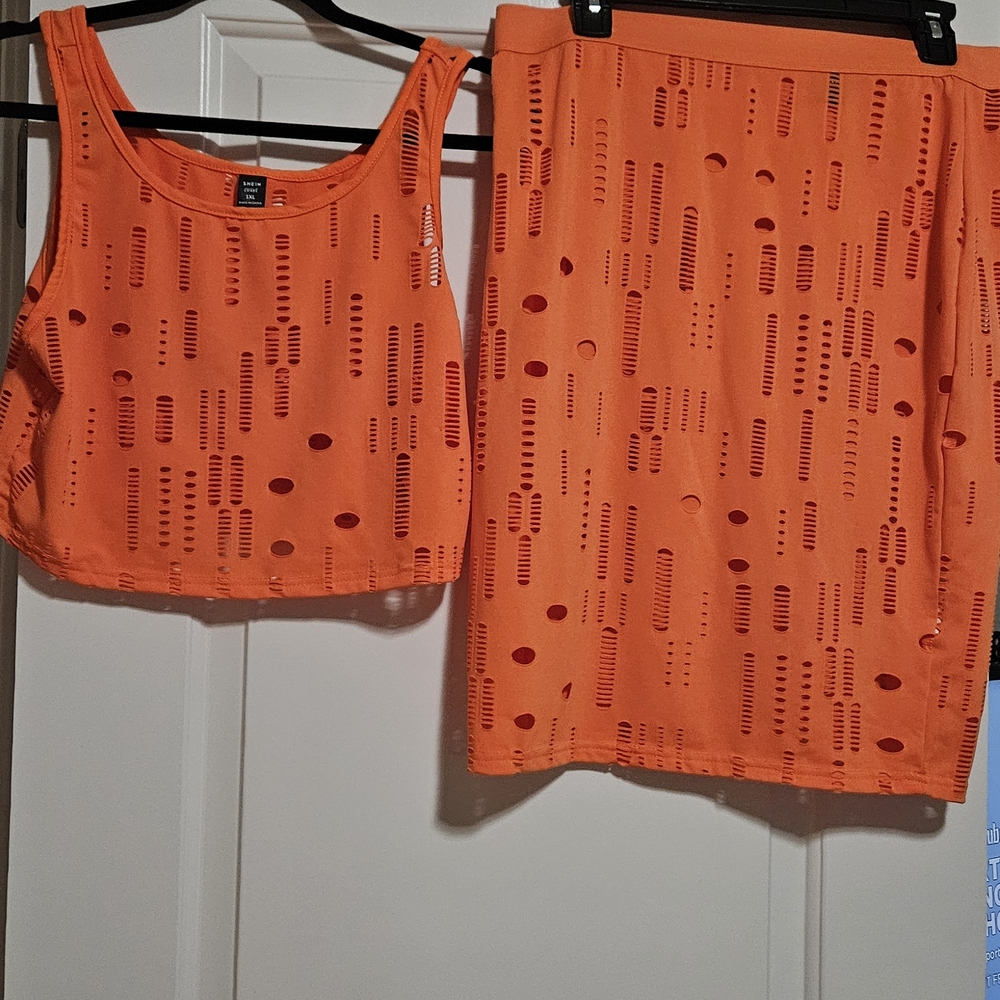 SHEIN Orange Cutout Skirt Set